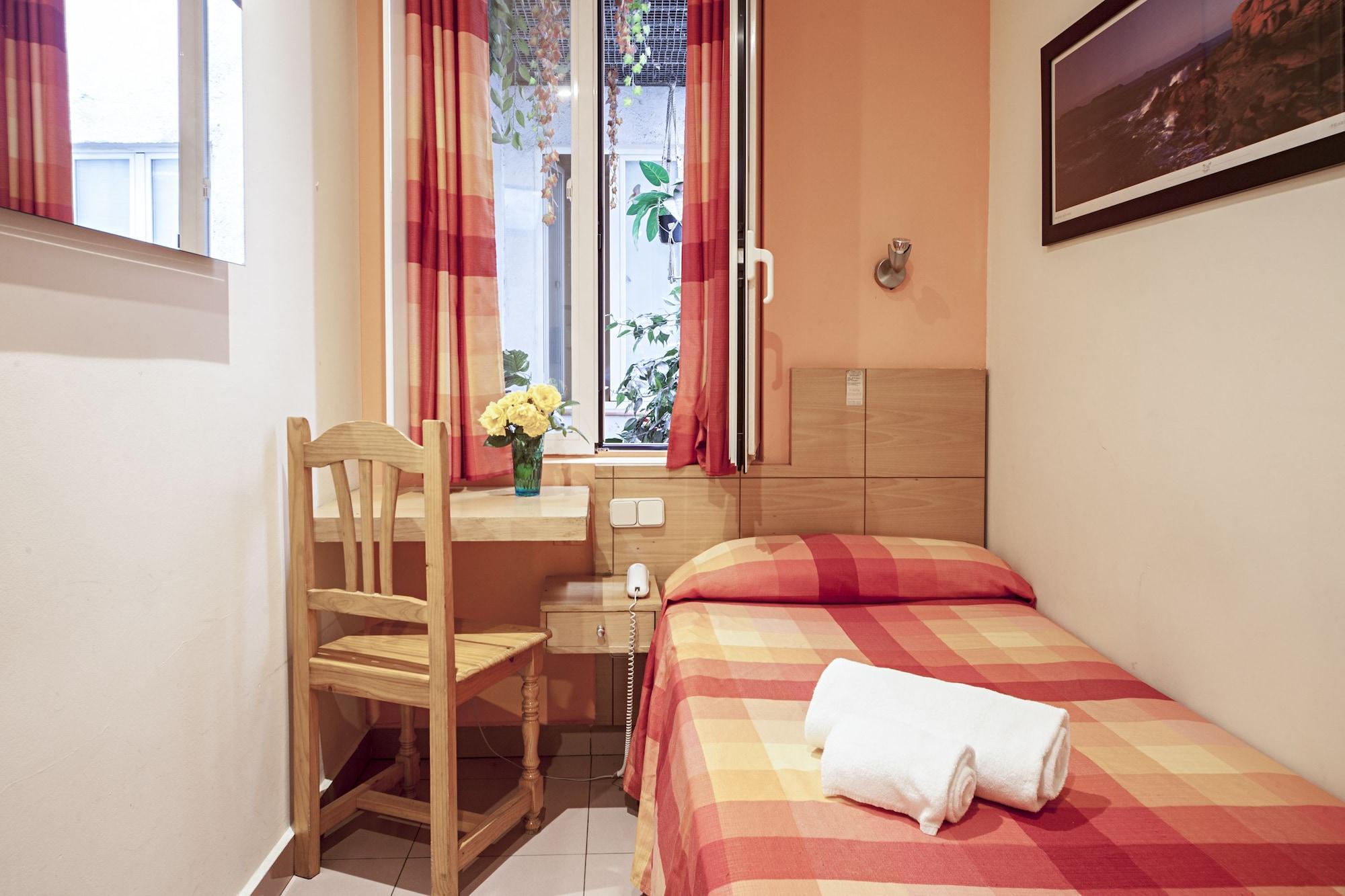 Alterhome Puerta Del Sol V Madrid Extérieur photo
